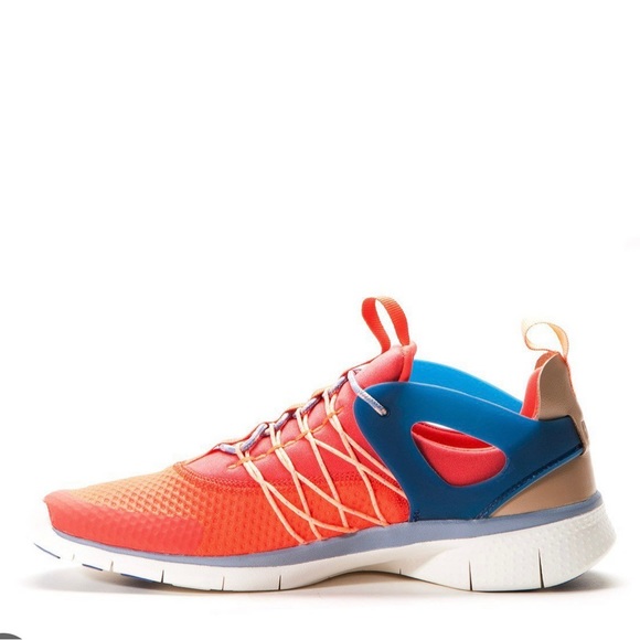 Womens Nike Free Viritous Sneaker - Picture 4 of 4
